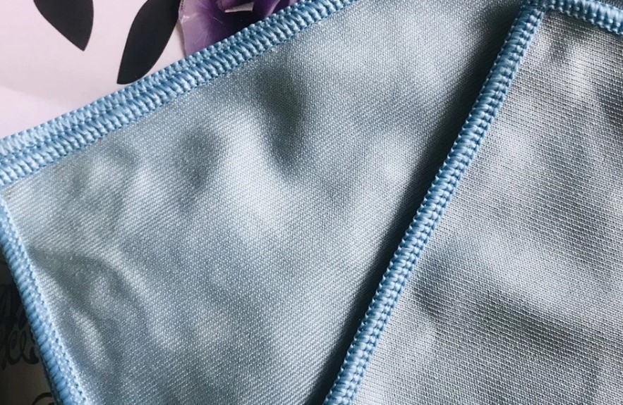 Khăn Lau Kính Ô Tô Chuyên Dụng, Mềm Mịn, Không Xước Kính, Không Để Lại Vệt, Làm Sạch Vượt Trội