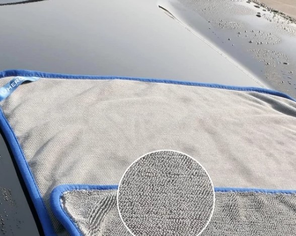 Khăn Lau Ô Tô UHero 40x40cm, Sợi Superfine Fiber 650gsm, Thấm Hút Mạnh, Chống Trầy Xước, Không Rụng Sợi