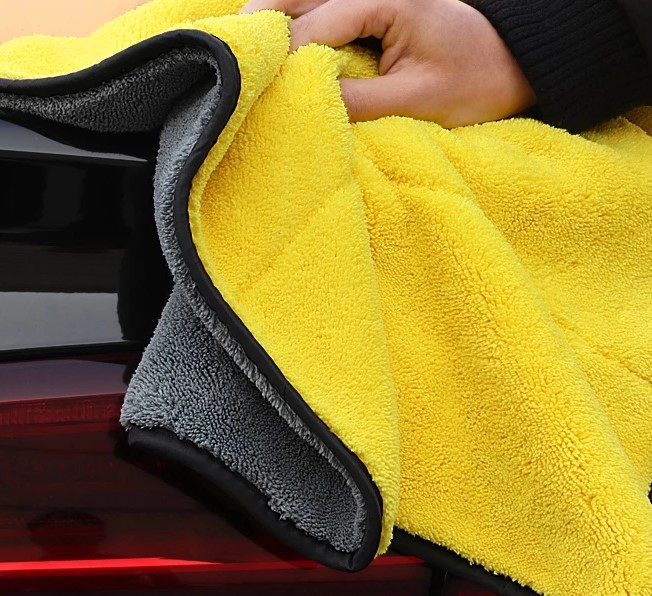 Khăn Lau Vệ Sinh Đa Năng Cho Xe Ô Tô, Cửa Sổ và Nhà Cửa Tiện Dụng & Hiệu Quả
