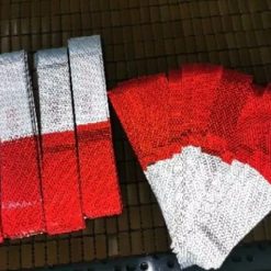 Miếng Dán Phản Quang Xe Ô Tô, Tem Phản Quang Thùng Xe An Toàn