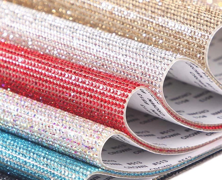 Nhãn Dán Trang Trí Ô Tô DIY HTGHTG, Miếng Dán Pha Lê Tự Dính Cao Cấp Lấp Lánh Sang Trọng