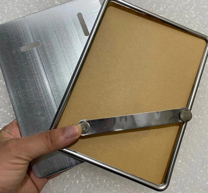 Phôi Ép Biển Số Xe Máy Quyền Linh, Inox Cao Cấp, Bền Đẹp, Thẩm Mỹ Cao