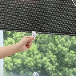 Rèm Che Nắng Dùng Cho Cửa Kính Ô Tô Có Miếng Hít-Rèm Che Nắng Cuốn Tự Động