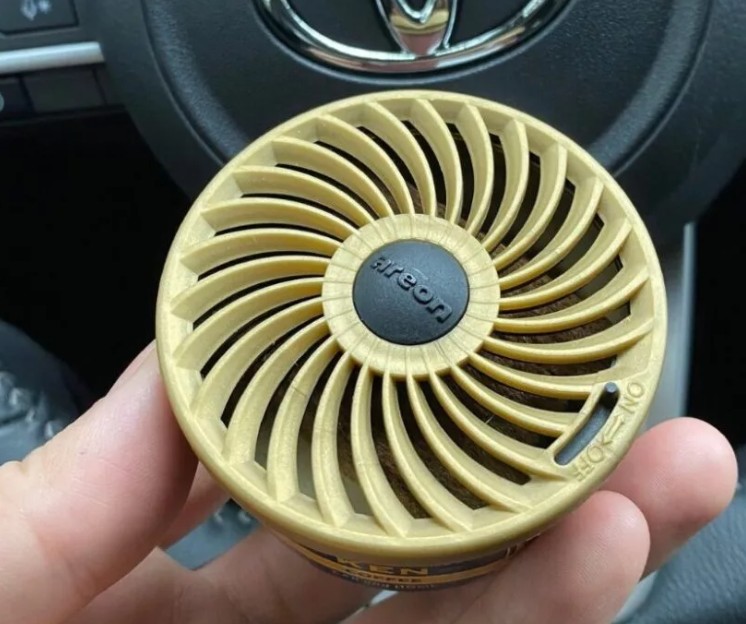 Sáp Thơm Xe AREON Chính Hãng, Hương Nước Hoa Ô Tô Cao Cấp Nhập Khẩu Từ Bulgaria