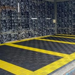 Tấm Lót Sàn Gara Chịu Lực Nhựa PP Dẻo 40 x 40 x 2,3cm, Sàn Chuyên Dụng Cho Tiệm Rửa Xe, Trung Tâm Chăm Sóc Xe