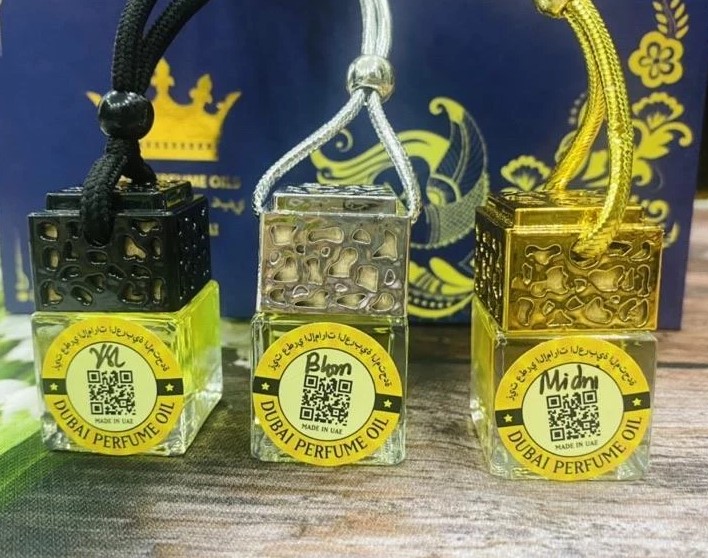 Tinh Dầu Dubai Treo Xe Ô Tô, Treo Tủ Quần Áo, Khử Mùi Không Gian, Hương Thơm Sang Trọng