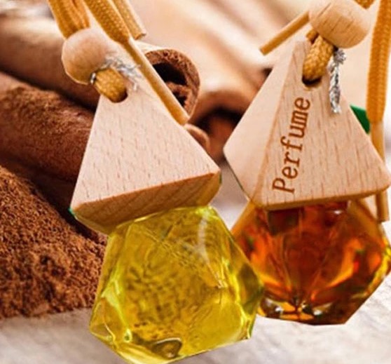 Tinh Dầu Treo Xe Ô Tô, Treo Tủ Quần Áo, Khử Mùi, Diệt Khuẩn, Tỏa Hương Tự Nhiên