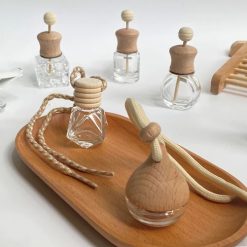 Vỏ Lọ Tinh Dầu Treo Xe & Lọ Khuếch Tán Kẹp Cửa Gió Ô Tô, Khử Mùi Xe & Tủ Quần Áo