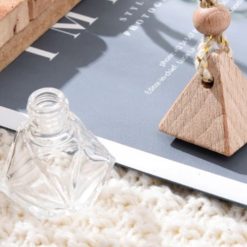 Vỏ Tinh Dầu Lục Lăng Treo Xe Ô Tô 8ml, Thiết Kế Kim Cương, Khử Mùi, Cho Xe Hơi & Tủ Quần Áo