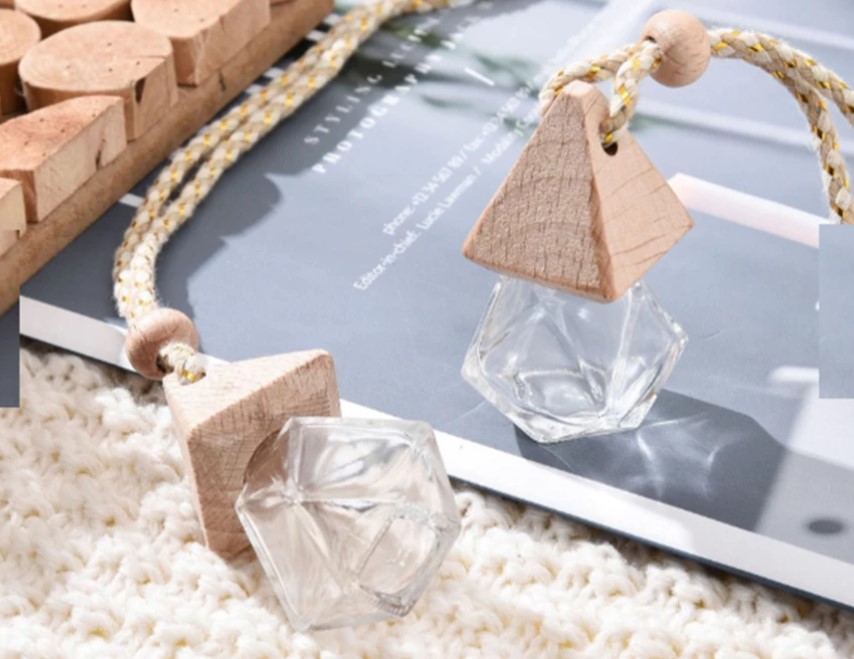 Vỏ Tinh Dầu Lục Lăng Treo Xe Ô Tô 8ml, Thiết Kế Kim Cương, Khử Mùi, Cho Xe Hơi & Tủ Quần Áo