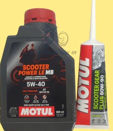 Combo Nhớt Ga Tổng Hợp Motul 5W40 Và Nhớt Láp 80W90 Dành Cho Xe Tay Ga