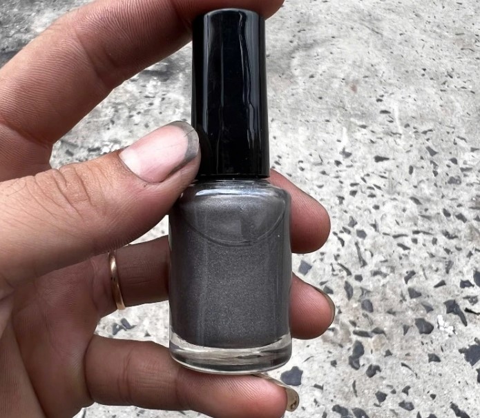 Lọ Sơn Quét Xe Máy Che Vết Trầy Xước Dùng Nhiều Lần Tiện Lợi Dễ Sử Dụng