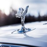Logo Rolls-Royce Là Gì? Ý Nghĩa Biểu Tượng Và Giá Trị Thương Hiệu Đẳng Cấp Thế Giới
