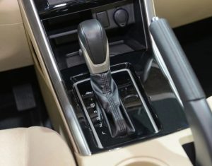 Mitsubishi Xpander Xài Hộp Số Gì? Phân Tích Chi Tiết Từng Phiên Bản Và Trải Nghiệm Thực Tế