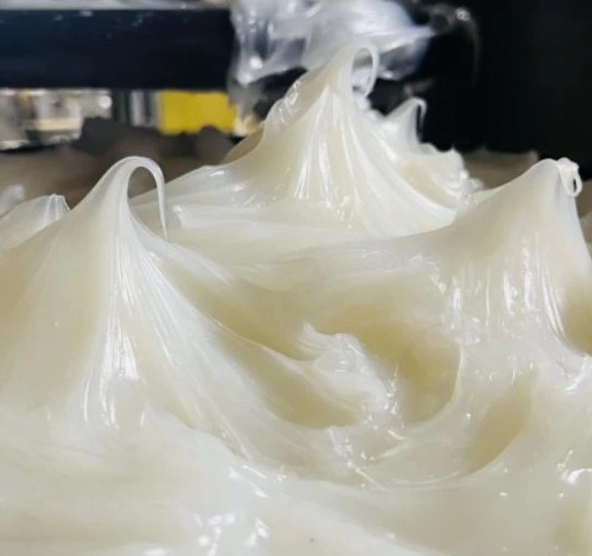 Mỡ Chịu Nhiệt Kháng Nước Sopex Lon 400 Gram