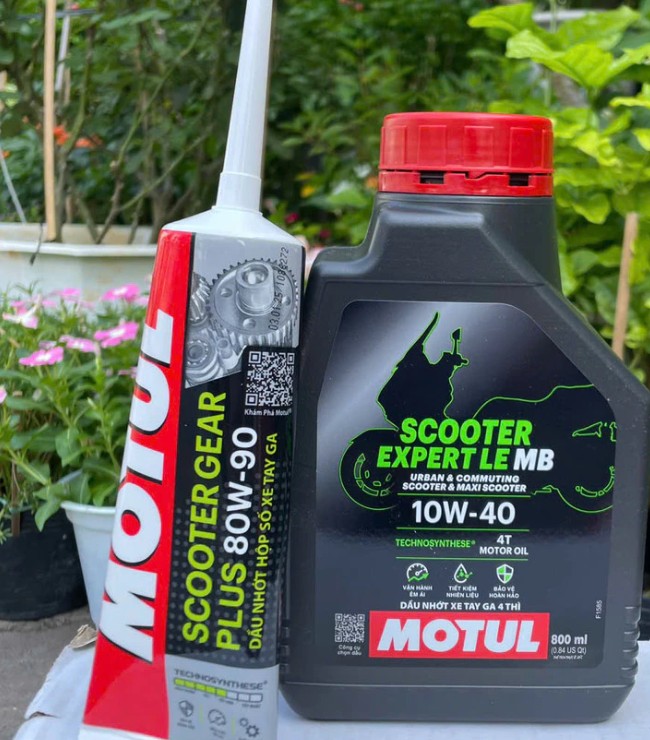 Nhớt Motul Xe Tay Ga Scooter Expert 10W40 800ml Nhớt láp Motul 120ml Chính hãng cao cấp