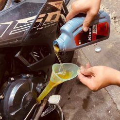 Nhớt Tổng Hợp Kixx Ultra 10W40 Nhập Khẩu Hàn Quốc Cho Xe Số (0,8L – 1L)