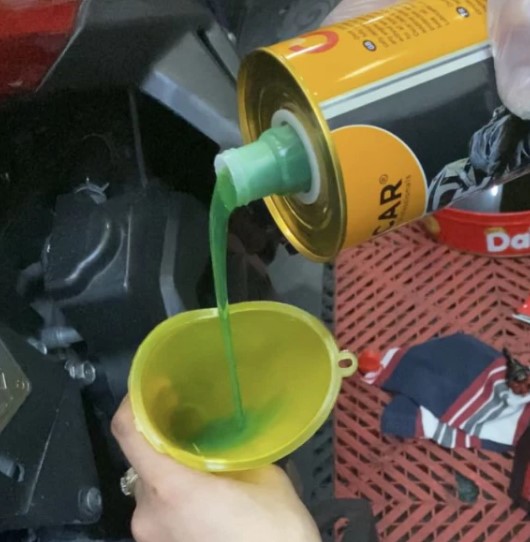 Nhớt Xe Ga Oscar Jade 4T Super Scooter 10W40 Full Tổng Hợp Nhập Khẩu UAE