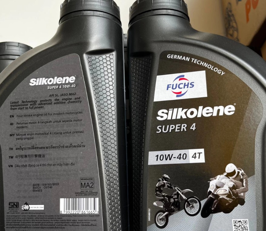 Nhớt Xe Máy Fuchs Silkolene Max 10W40 Bán Tổng Hợp Cao Cấp Chính Hãng Từ Đức