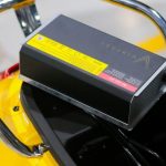 Sạc xe máy điện VinFast tại nhà đúng cách, an toàn và bền pin