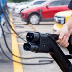 So sánh sạc AC và DC cho xe Vinfast: Nên dùng loại nào để tối ưu pin và chi phí