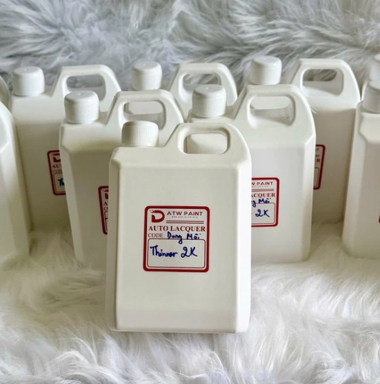 Thinner 2K Dung Môi 2K Pha Bóng Và Màu Bình 1 Lít 750g Không Tạp Chất