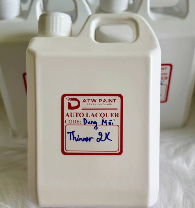 Thinner 2K Dung Môi 2K Pha Bóng Và Màu Bình 1 Lít 750g Không Tạp Chất