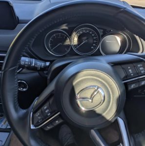 Xe Mazda CX5 bị khóa vô lăng? Nguyên nhân và cách mở an toàn tại chỗ